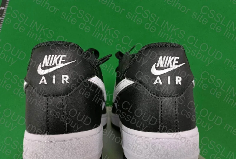 Air Force 1 'Panda' 2