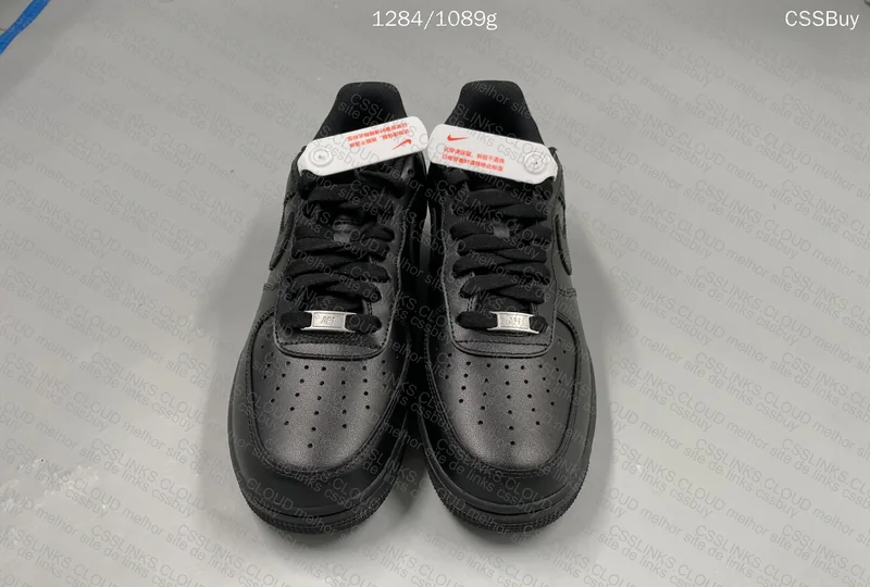 Black Air Force 1 2
