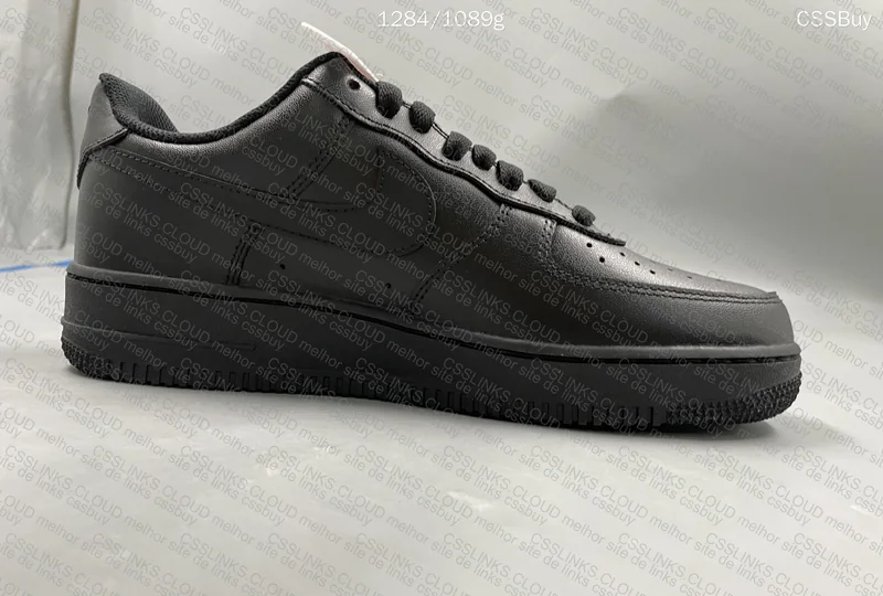Black Air Force 1 9