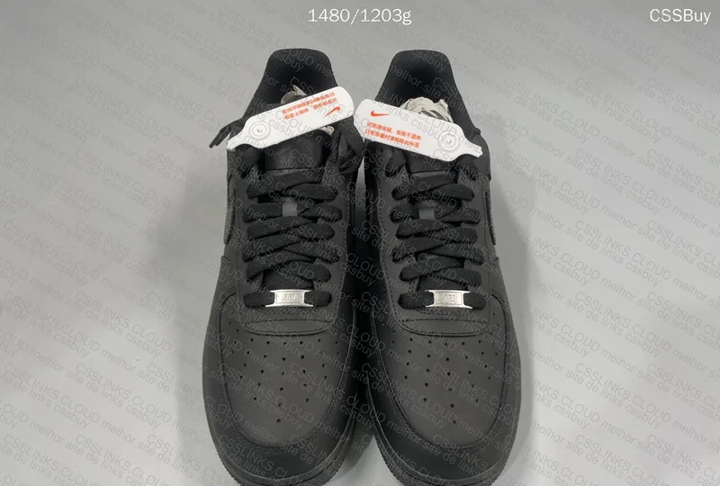 Black Air Force 1 3