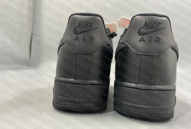 Black Air Force 1 7