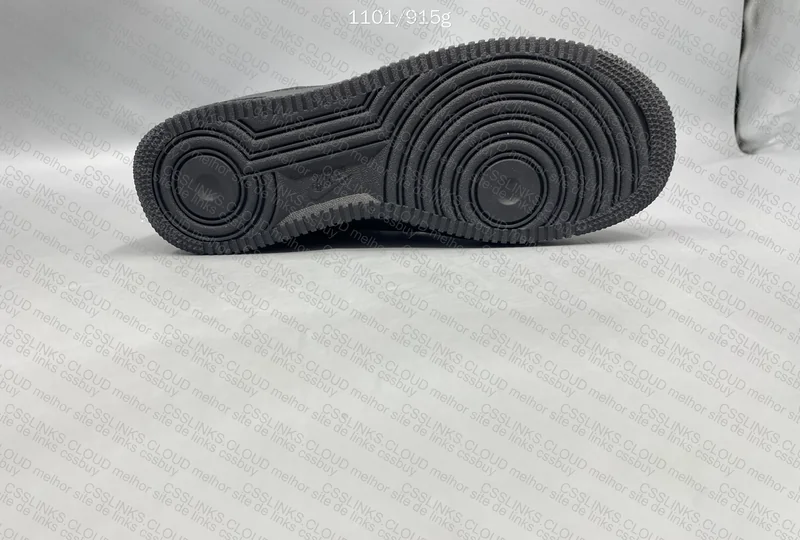 Black Air Force 1 4