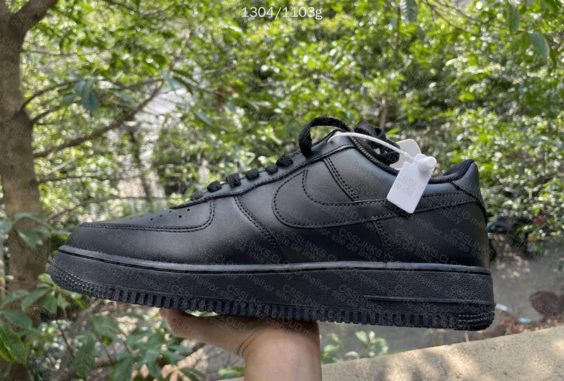 Black Air Force 1 3