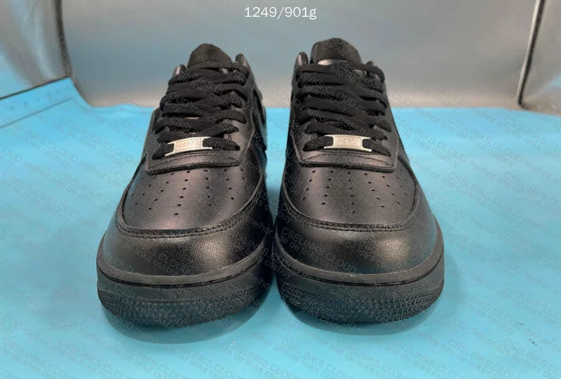 Black Air Force 1 3