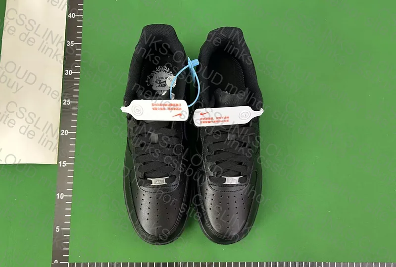 Black Air Force 1 4
