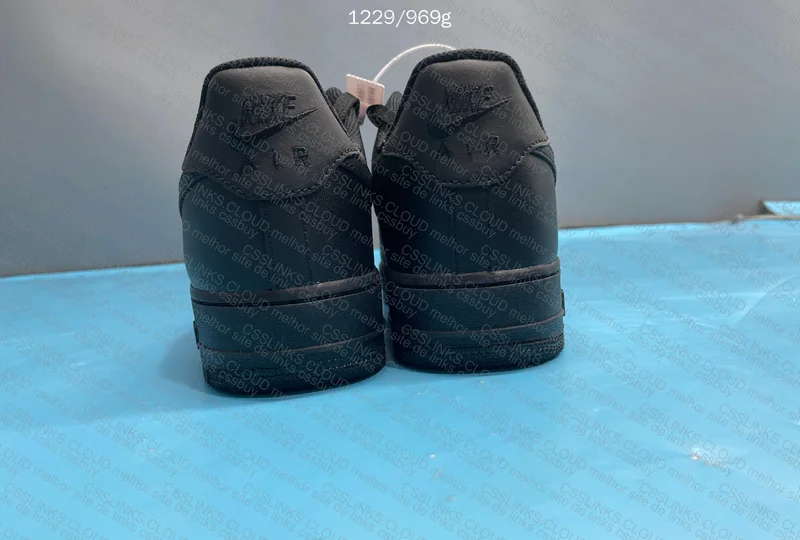 Black Air Force 1 2