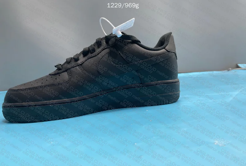 Black Air Force 1 3