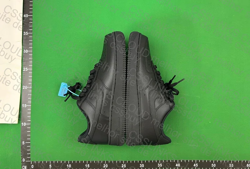 Black Air Force 1 3