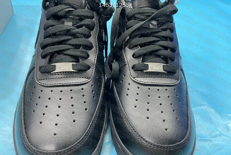 Black Air Force 1 2
