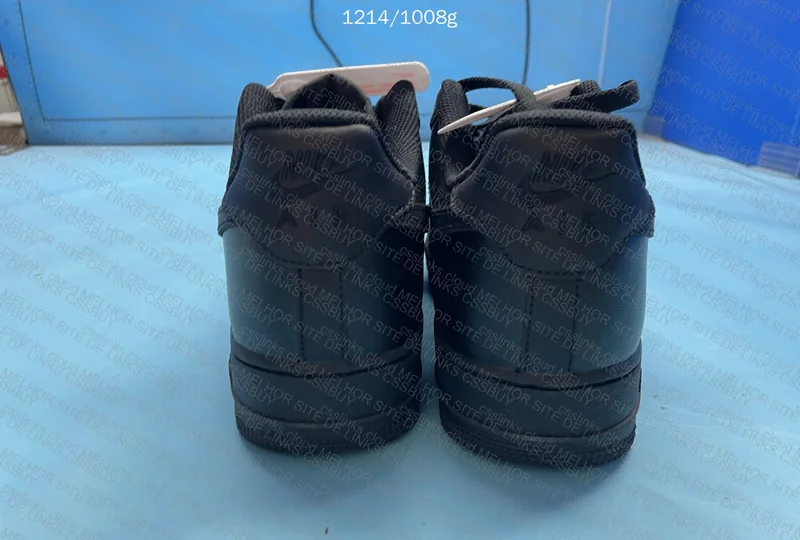Black Air Force 1 4