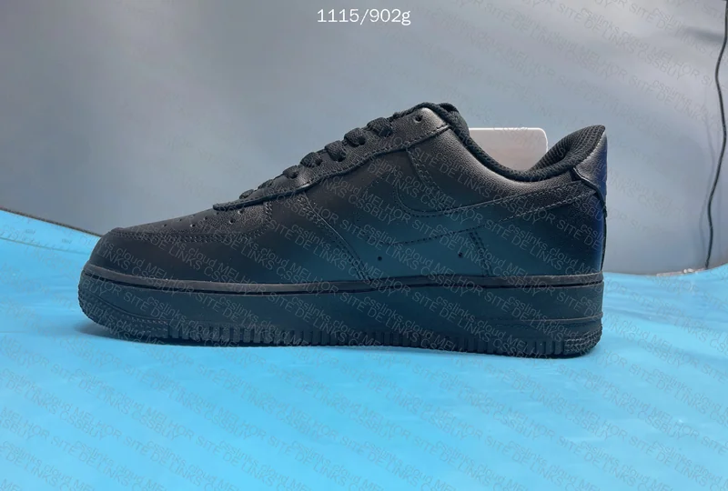 Black Air Force 1 4