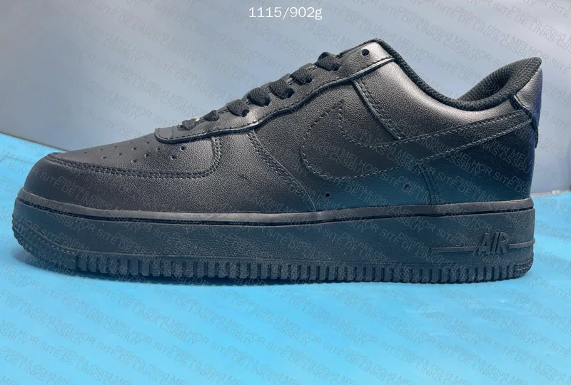 Black Air Force 1 9