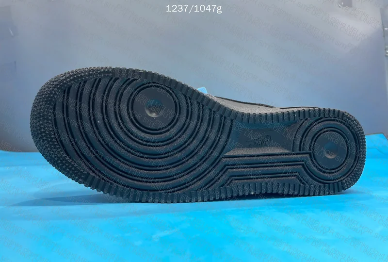 Black Air Force 1 2