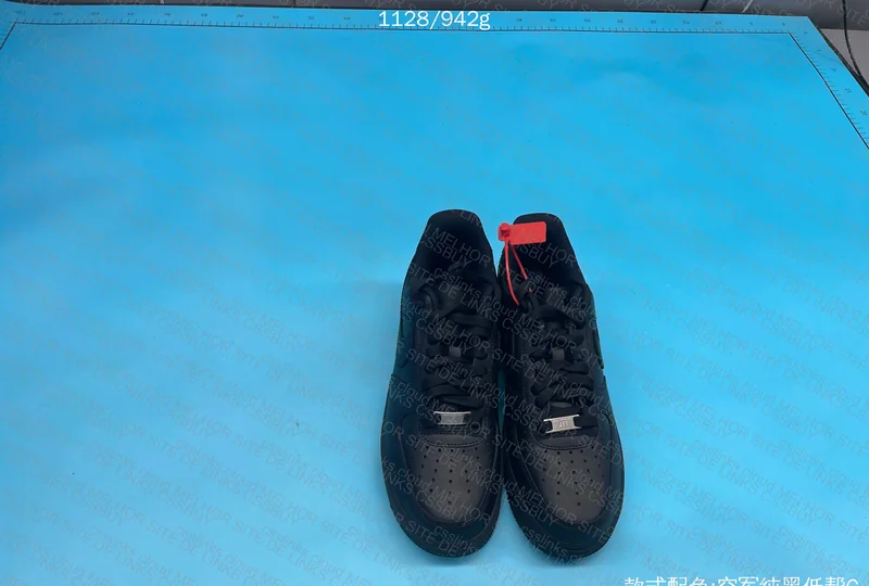Black Air Force 1 2