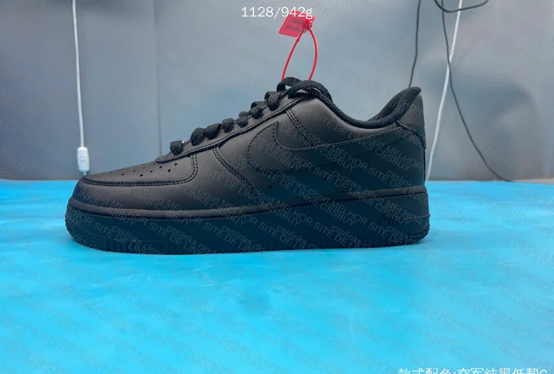 Black Air Force 1 5
