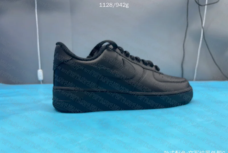 Black Air Force 1 6