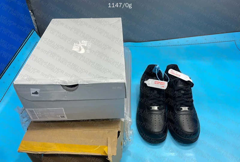 Black Air Force 1 - Batch G