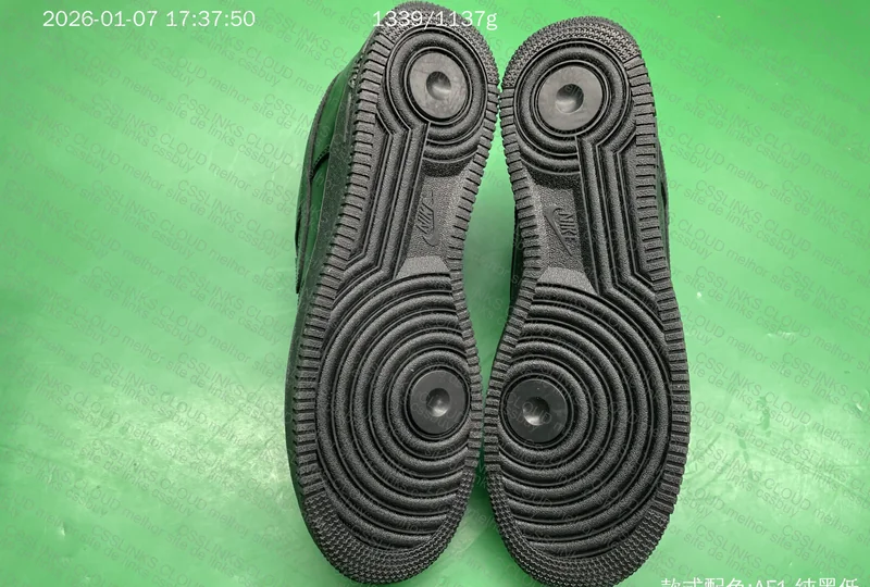 Black Air Force 1 (with measurements) 4