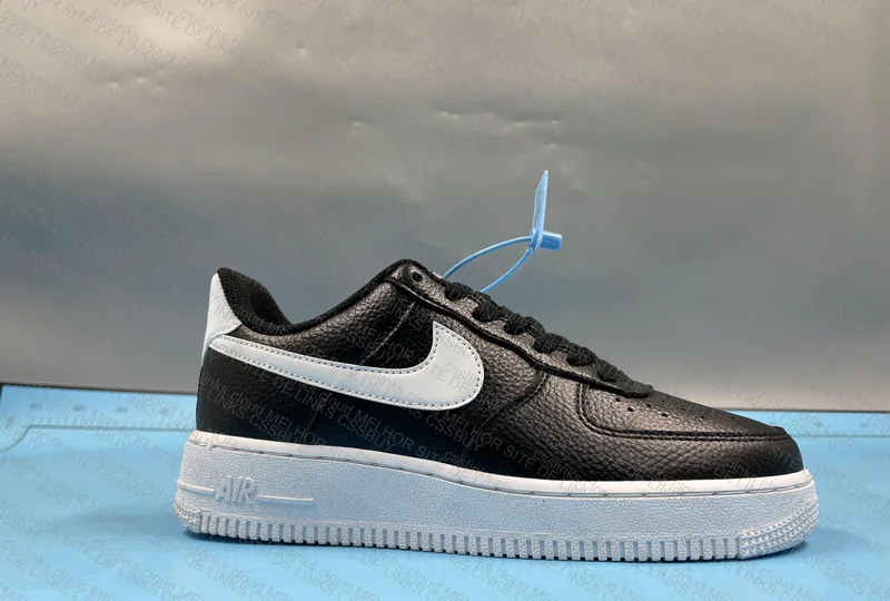 Black and White Air Force 1 3