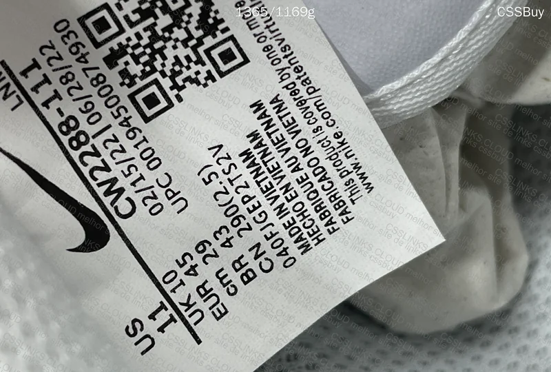 Air Force 1 (First Purchase, Seems Crooked) 6