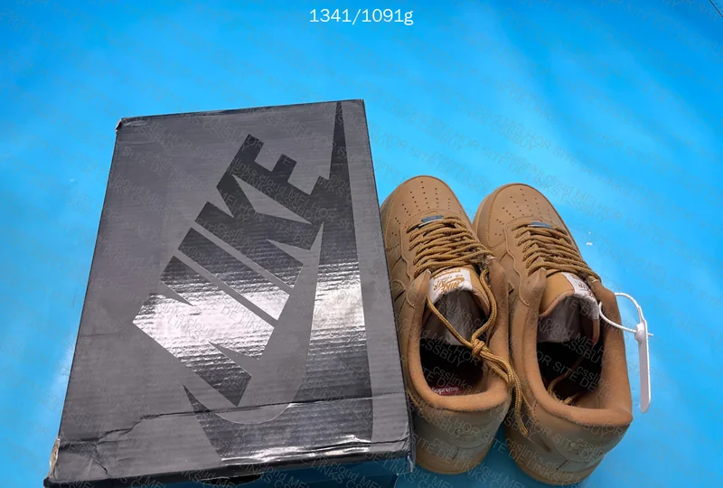 Air Force 1 Supreme 10