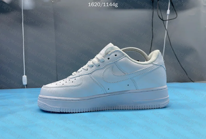 Air Force 1 Supreme 3