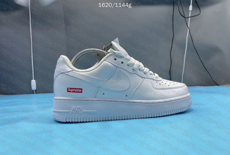 Air Force 1 Supreme 5