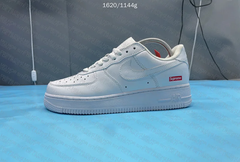 Air Force 1 Supreme 7