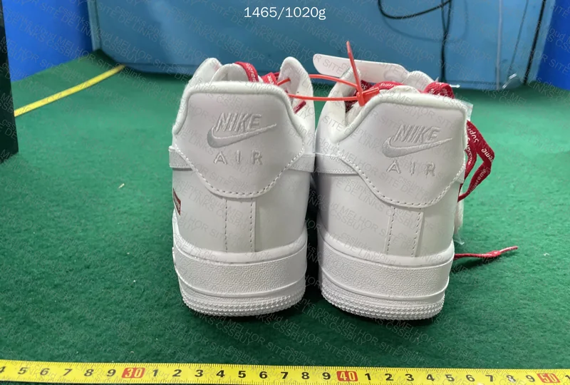 Air Force 1 Supreme 4