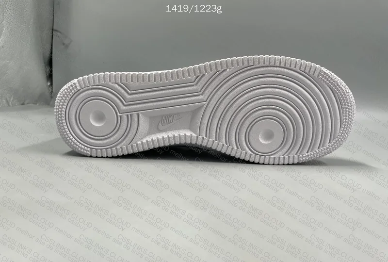 Air Force 1, Is It Good? (Shark) 4