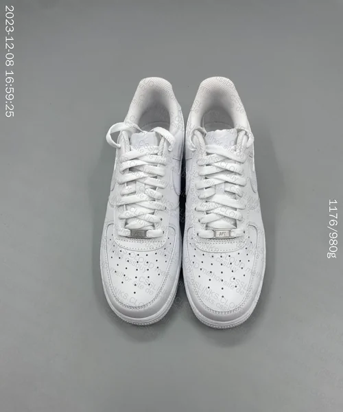 Air Force 1 Triple White 2