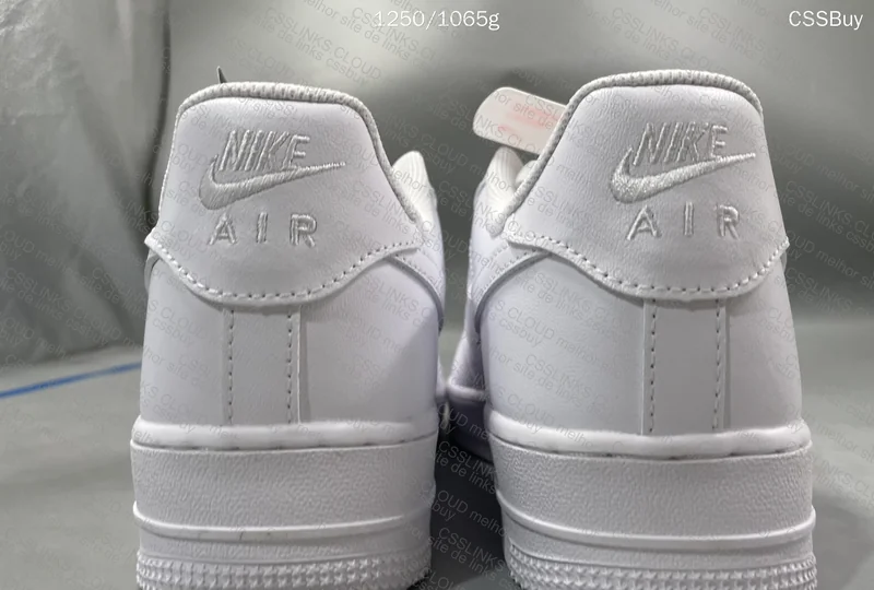 Air Force 1 Triple White 4