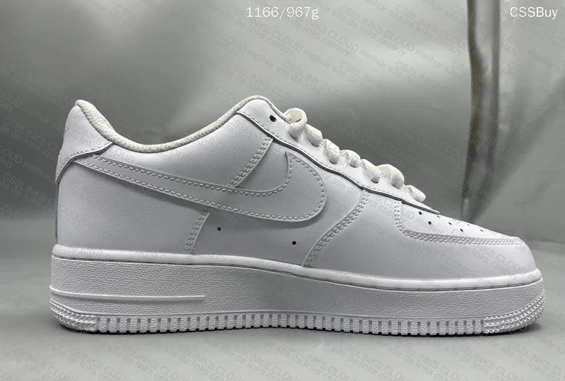 Air Force 1 Triple White 3