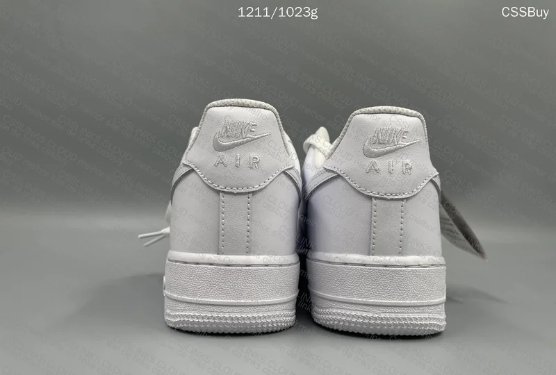 Air Force 1 Triple White 3