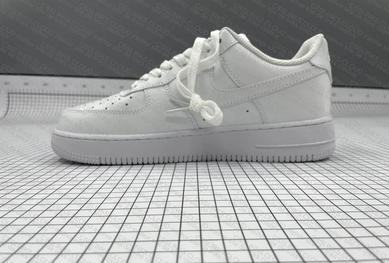 Air Force 1 Triple White 4