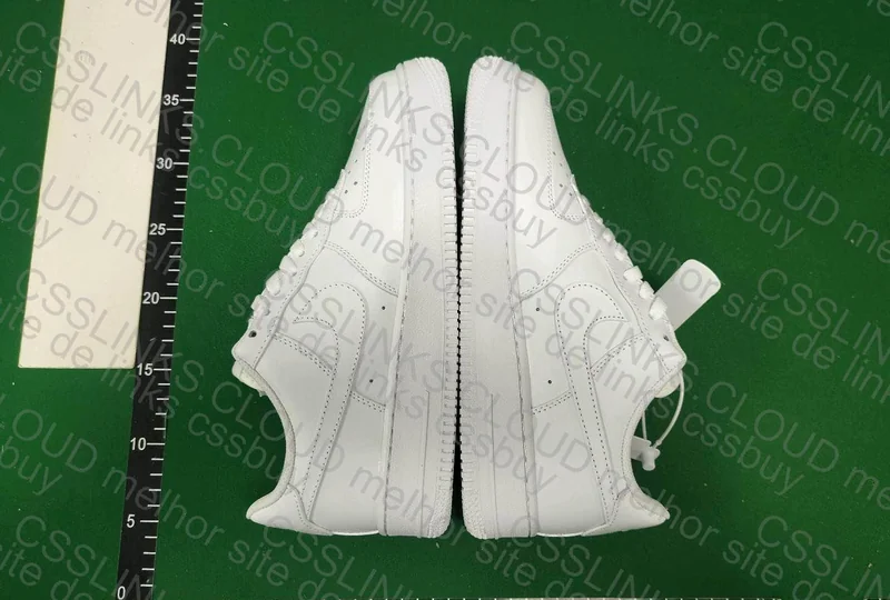 Air Force 1 Triple White 2