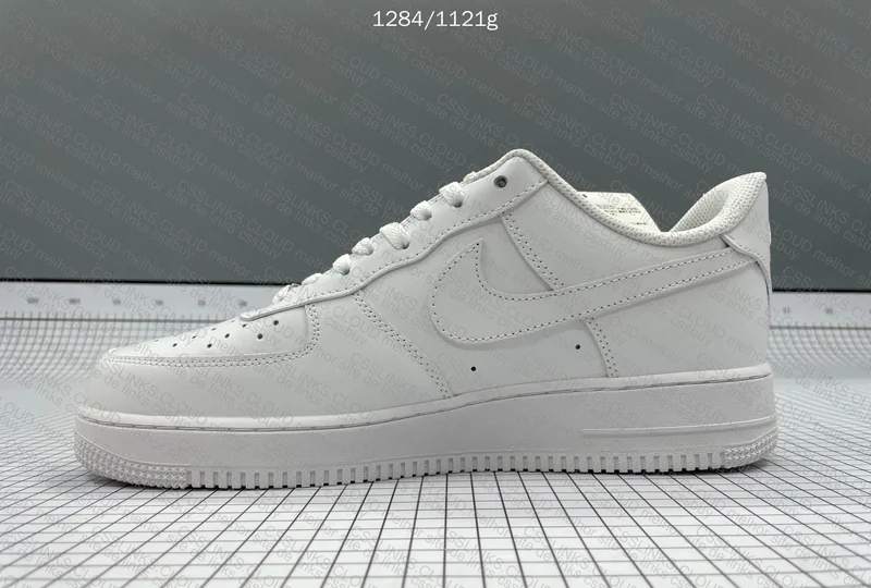 Air Force 1 Triple White 4