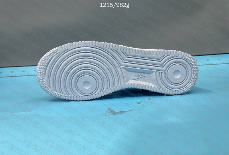 Air Force 1 - Triple White 7
