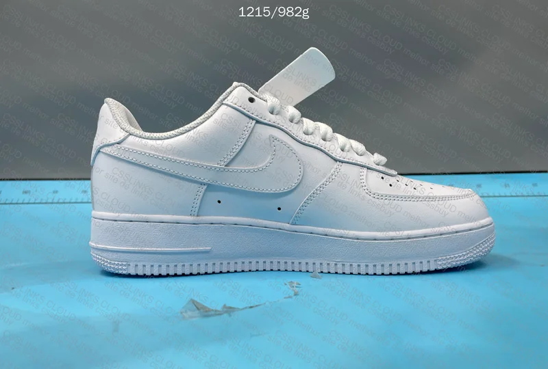 Air Force 1 - Triple White 9