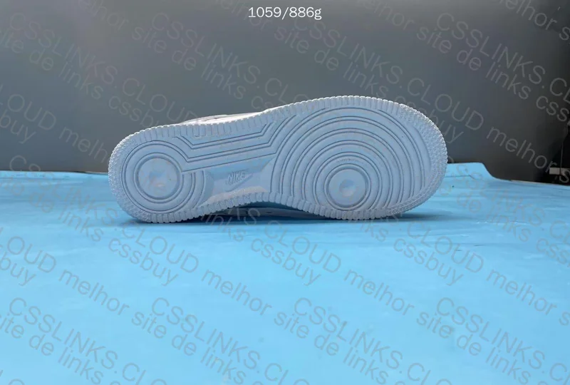 Air Force 1 Triple White 3