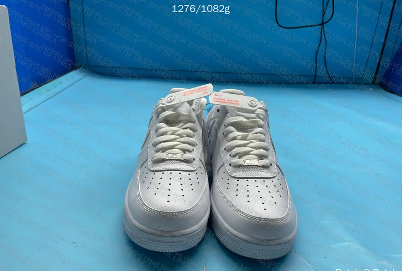 Air Force 1 Triple White 2