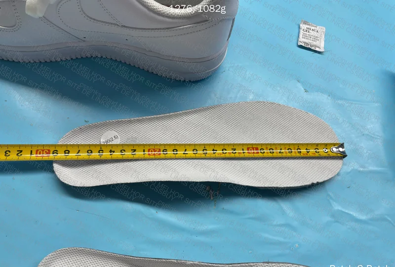 Air Force 1 Triple White 4