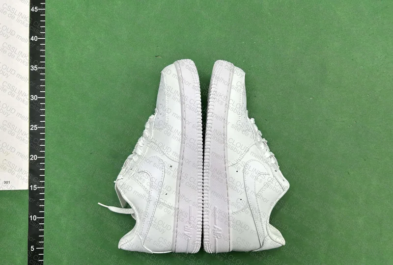 Air Force 1 Triple White (No Batch) 5