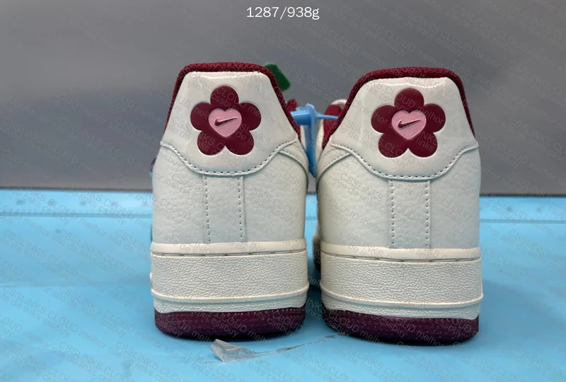 Air Force 1 Valentine's Day 3