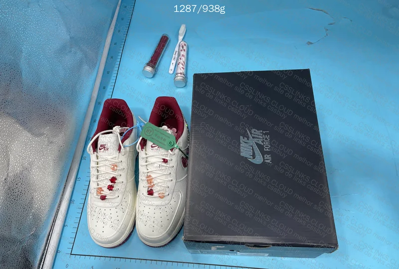 Air Force 1 Valentine's Day 6