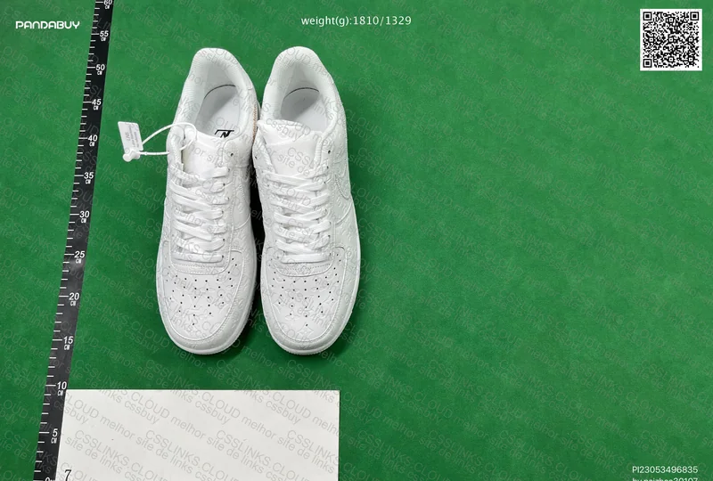 Air Force 1 x Louis Vuitton White 4