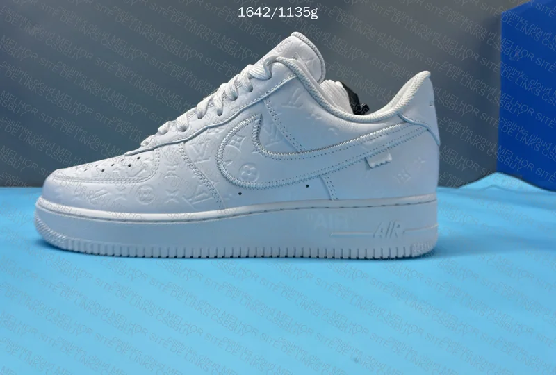 Air Force 1 x LV 7