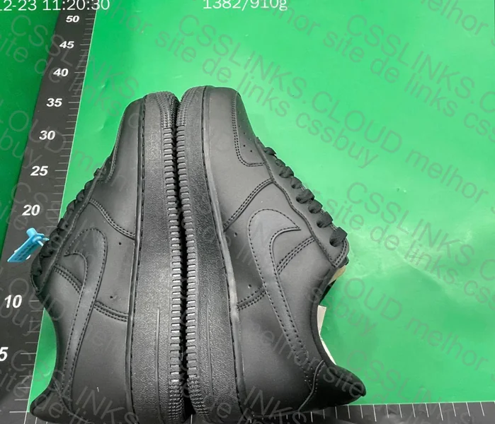 Air Force 1 x Supreme 2