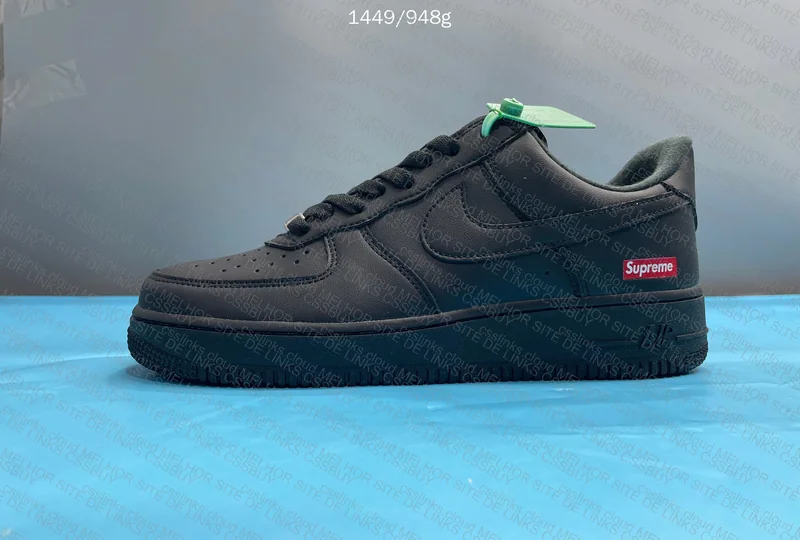 Air Force 1 x Supreme Black 4