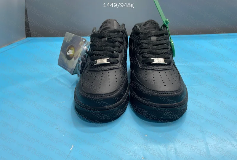 Air Force 1 x Supreme Black 6